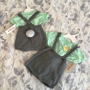 🎁NWT 2 Piece Easter Onesie and Bottom